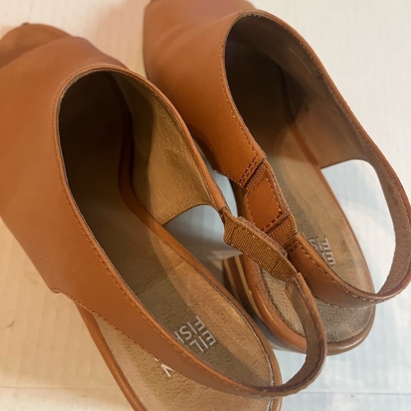 EILEEN FISHER Brown Leather Bobbi Sz 8 Peep Toe Sandal Heel Slingback - Picture 8 of 11